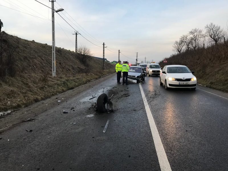 foto - accident la ieșire din șaros pe târnave spre mediaș. șoferul a adormit la volan