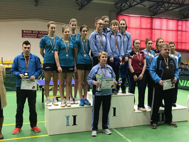 medalie de argint pentru csm mediaș la tenis de masă