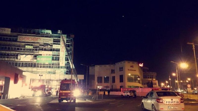 incendiu la un bloc aflat în construcție la sibiu