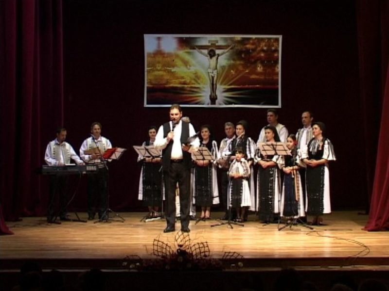 concert de folclor religios în duminica floriilor, la mediaș
