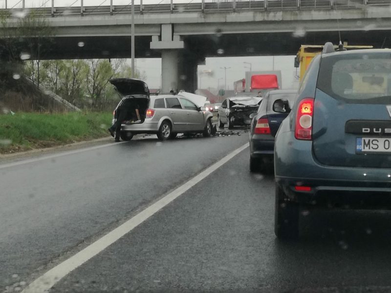 foto - accident la ieșire din sibiu spre mediaș