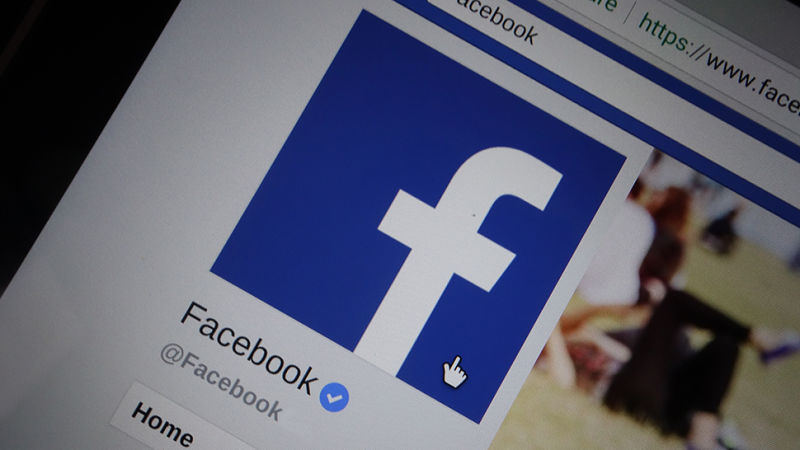 scandal la facebook. datele milioanelor de utilizatori au ajuns la cambridge analytica