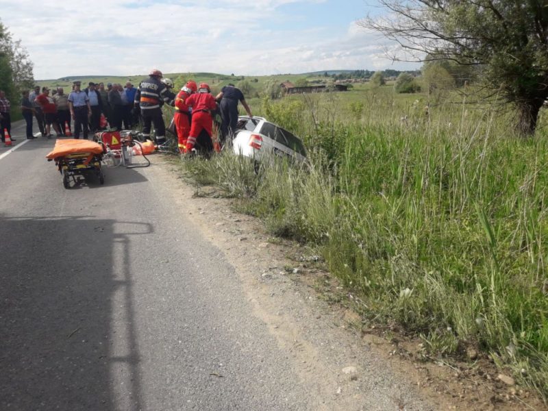 foto - accident rutier grav pe drumul județean 106. o persoană a murit