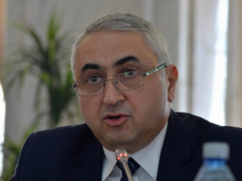 ministrul educației demisionează din cauza udmr