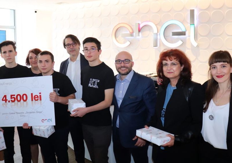 video foto enel a premiat elevii de la „goga” care au inventat un sistem cu infraroșu de economisire a energiei