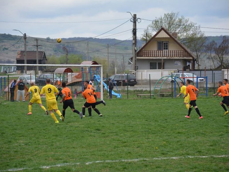 rezultatele și clasamentul ligii a v-a, zona mediaș. cum arată clasamentul după etapa a xiv-a