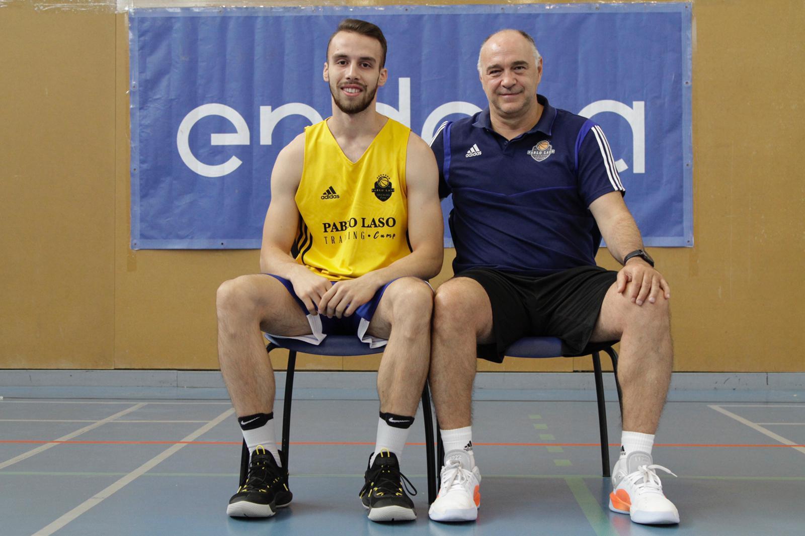 FOTO Andrei Iliescu s-a pregătit alături de antrenorul lui Real Madrid 2 foto andrei iliescu s-a pregătit alături de antrenorul lui real madrid