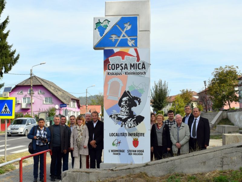 foto delegație franceză în vizită la copșa mică