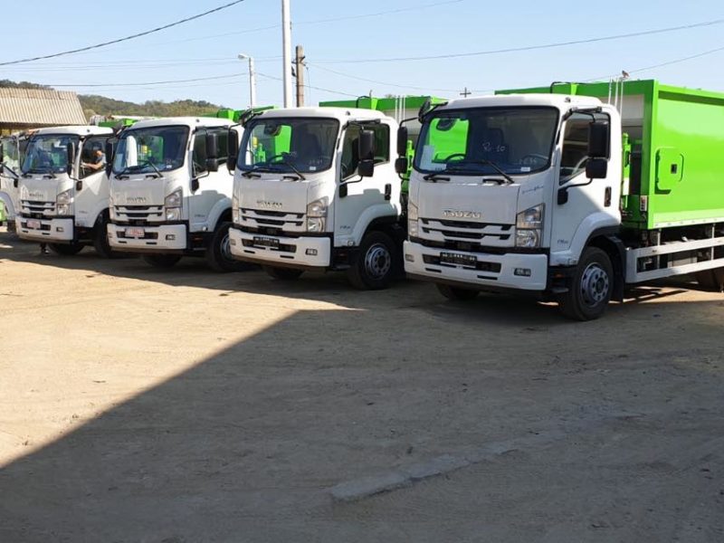foto eco-sal mediaș a achiziționat patru autogunoiere noi – cât a costat investiția