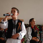 galerie foto: sărbătoarea gogoșilor: mii de gogoși înfulecate cu poftă la dupuș