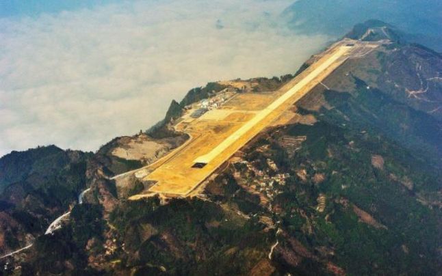 video top 10 cele mai periculoase aeroporturi din lume