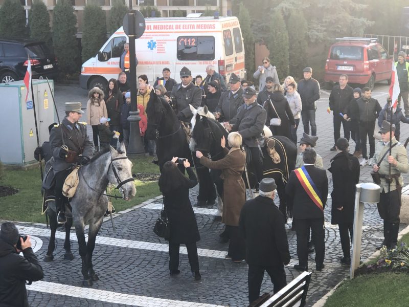 video foto vicepremierul raluca turcan la mediaș, de ziua națională a româniei