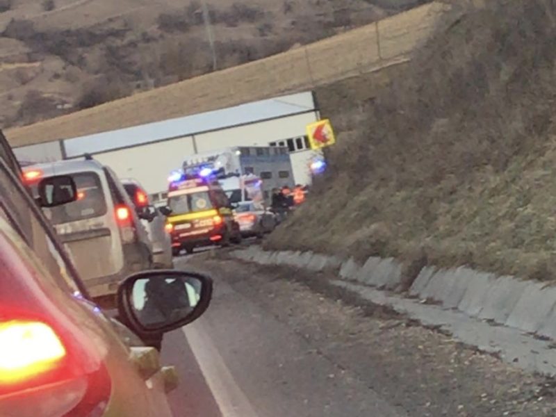 foto accident la târnava - șapte persoane rănite, o femeie dusă la spital