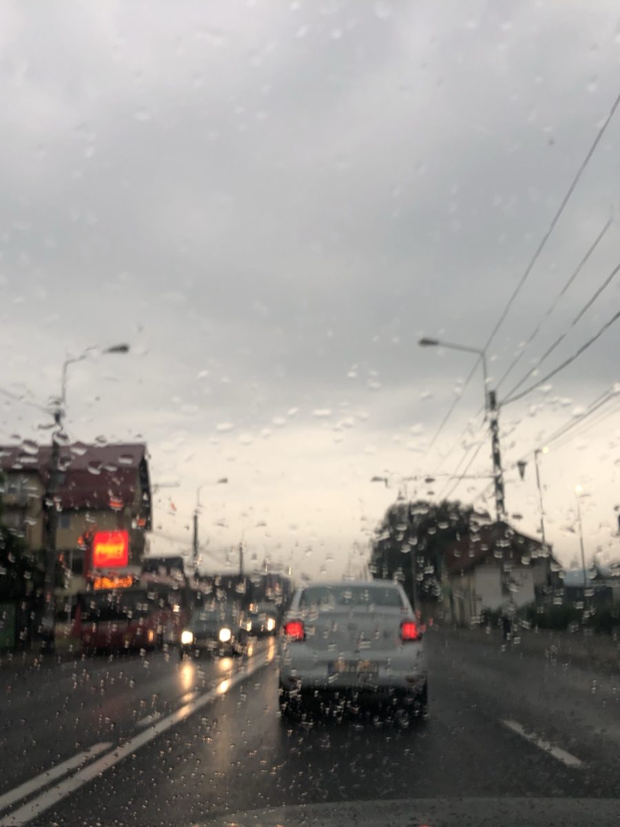 Cod galben de ploi torențiale la nivelul județului Sibiu până luni