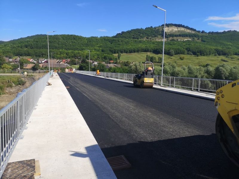 foto podul de la târnăvioara, tot mai aproape de finalizare