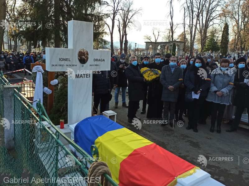 îndrăgita actriță draga olteanu matei a fost înmormântată cu onoruri militare