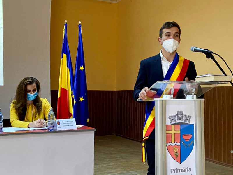 singurul primar usr din județul sibiu și-a ales o consilieră colegă de partid. au fost 32 de candidaturi