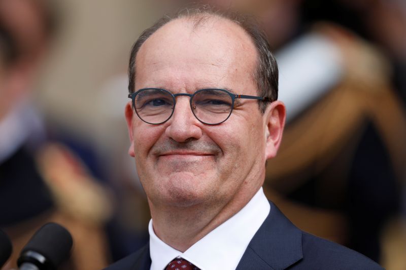 premierul francez s-a vaccinat cu astra zeneca