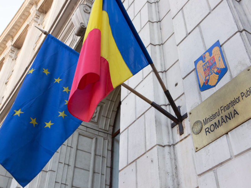 ministerul finanțelor anunță un deficit de 1,28% din pib la finalul lunii martie, în scădere față de anul trecut