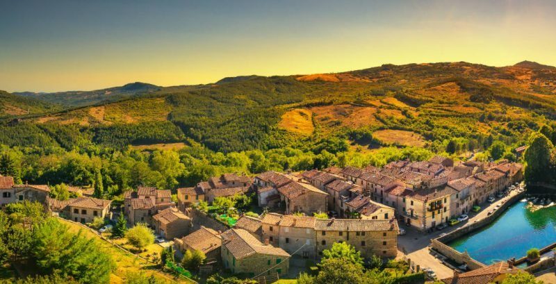orașele și satele din italia în care oamenii sunt plătiți ca să locuiască