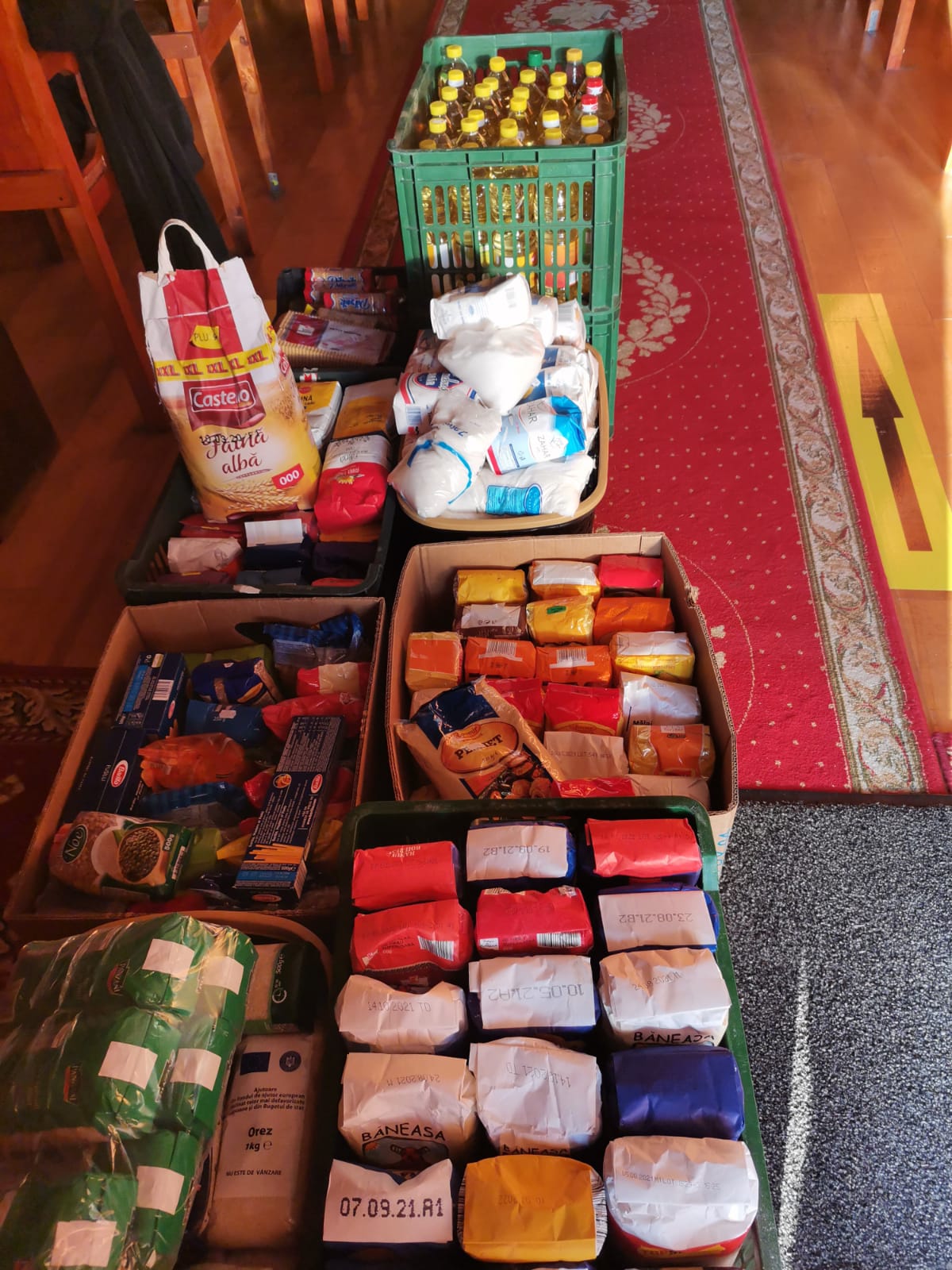 credincioșii din dumbrăveni au donat alimente pentru copiii dintr-un centru de plasament din mureș