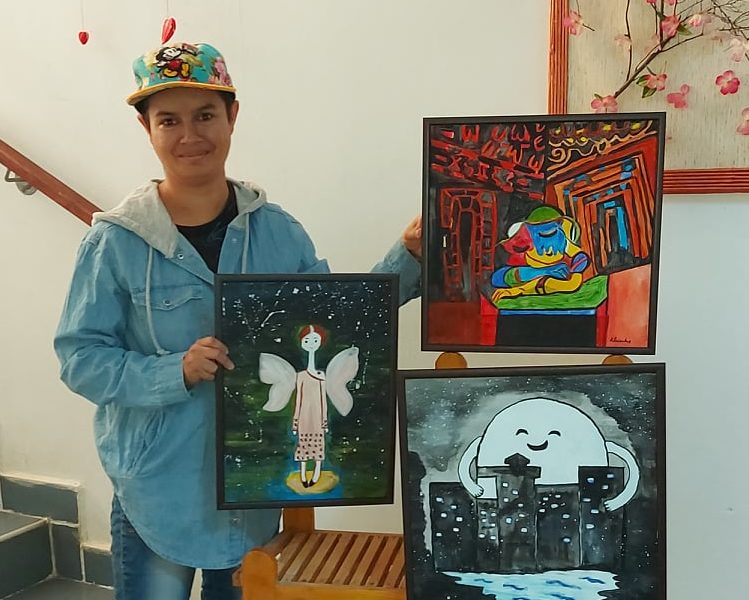 foto o medieșeancă cu dizabilități participă la outsider art de la bucurești