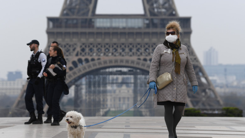 purtarea măştii, din nou obligatorie la paris, începând de vineri