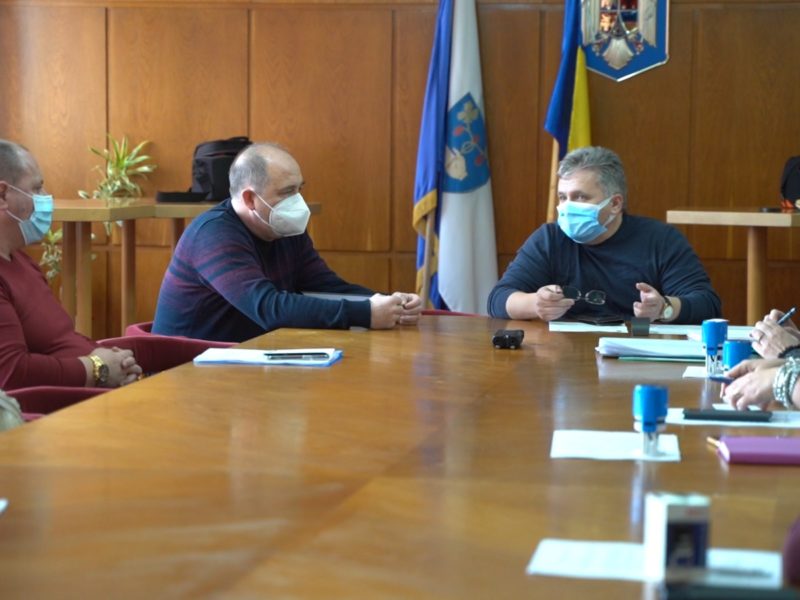 foto echipamentele necesare desfășurării activității didactice on-line, au ajuns la mediaș