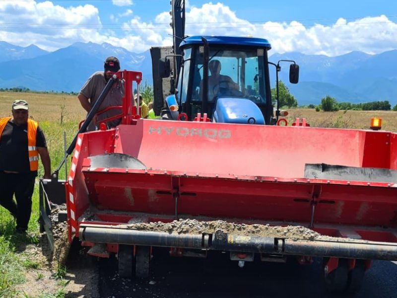 lucrări pe mai multe drumuri din județ – între mediaș și bârghiș vor fi tăiați arborii uscați