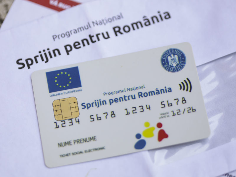 un milion de români au primit cardurile sociale în valoare de 250 de lei