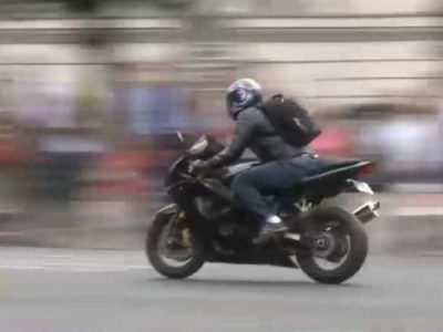 Bărbat din Sibiu prins pe o motocicleta neînmatriculată și fără permis