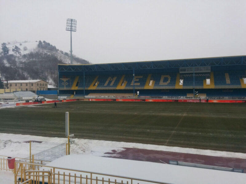 ”u” cluj joacă vineri la mediaș cu cs mioveni