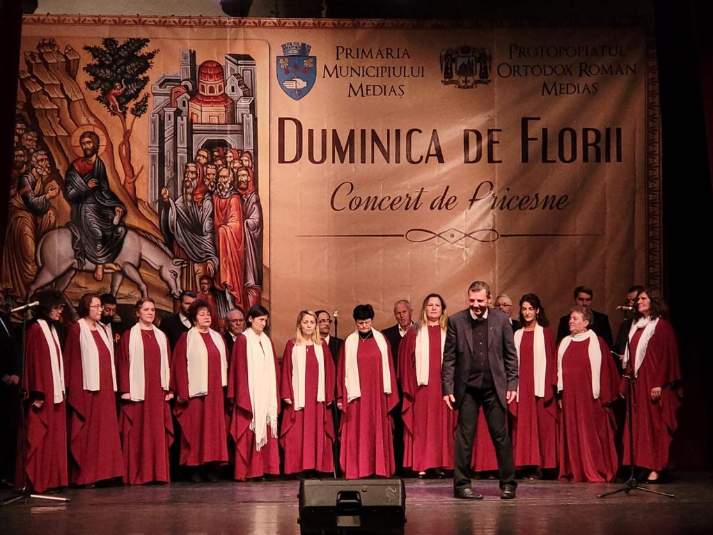 Veta Biriș, Costel Popa și Luminița Dejan au încântat publicul din Mediaș cu cântece religioase în Duminica de Florii 2 veta biriș, costel popa și luminița dejan au încântat publicul din mediaș cu cântece religioase în duminica de florii