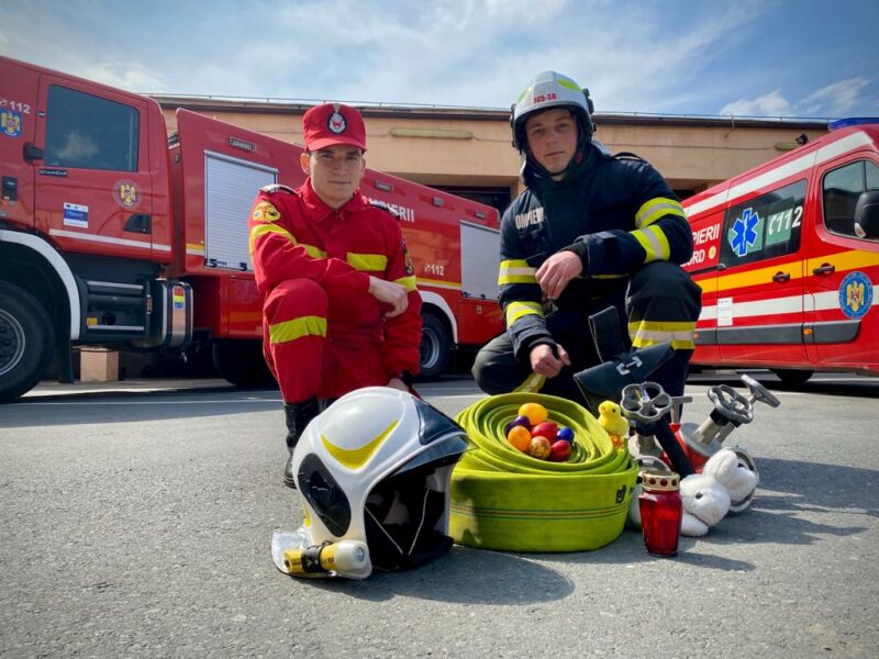 isu face controale la lăcașurile de cult din mediaș - ”lumânările să nu fie amplasate în apropierea materialelor textile”