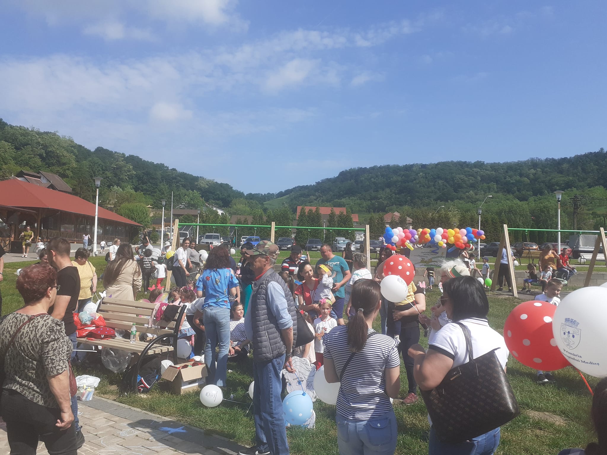 foto zeci de tineri au participat la cupa 1 iunie la șah