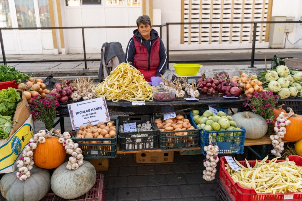 Produse locale și tradiții, de Ziua Recoltei la Mediaș. Au participat mii de medieșeni (galerie foto) 10 produse locale și tradiții, de ziua recoltei la mediaș. au participat mii de medieșeni (galerie foto)