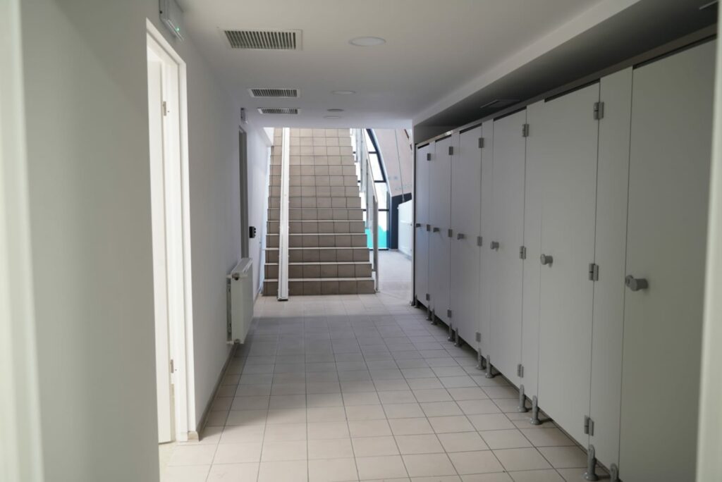 Inaugurarea primului bazin de înot didactic din județul Sibiu, o realizare majoră pentru Mediaș. Orar gratuit pentru elevi 4 inaugurarea primului bazin de înot didactic din județul sibiu, o realizare majoră pentru mediaș. orar gratuit pentru elevi