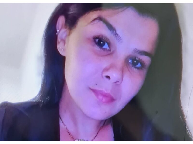 o mamă din copșa mică își caută fiica. dacă o vedeți pe alisa, sunați la 112!