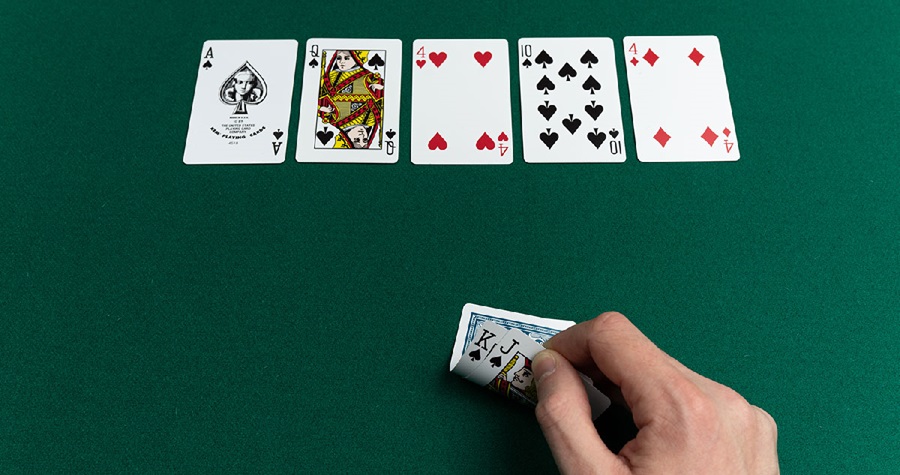 5 jocuri de masă pe care le preferă românii la cazinourile live