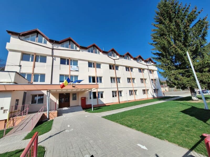 centrul școlar de educație incluzivă din mediaș, reabilitat complet și modernizat după o investiție de aproape 5 milioane lei (foto)