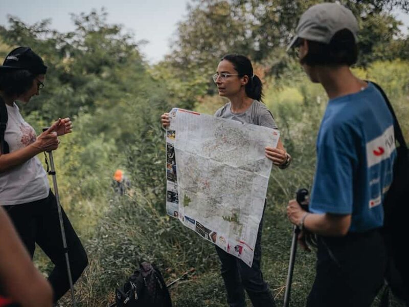 o bucureșteancă a ales liniștea colinelor din zona mediașului în locul capitalei. ioana a devenit ghid de drumeții „mi s-a îndeplinit visul.”