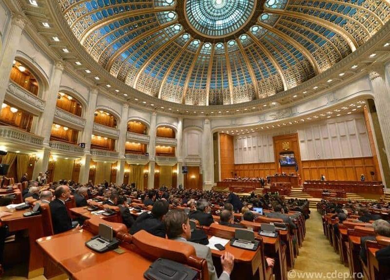 parlamentul începe sesiunea de toamnă cu inițiative prioritare pentru impozitarea pensiilor