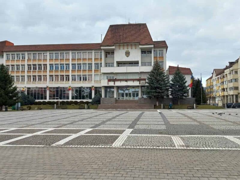 ședință ordinară la primăria mediaș joi, cu reabilitarea grădiniței din ighișu nou pe agenda discuțiilor.