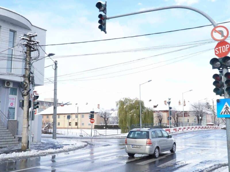 curentul s-a întrerupt în mai multe localități din județ, provocând probleme în sibiu, mediaș, cisnădie și tălmaciu.