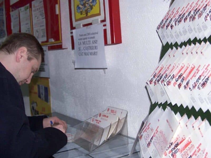 premiul de 9 milioane de euro la loto 6 din 49 a fost câștigat.