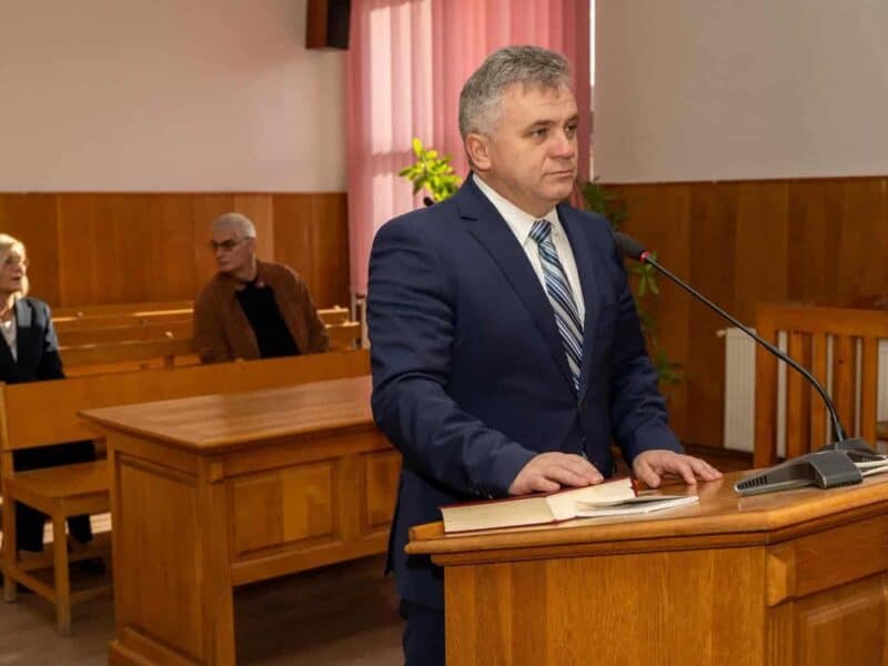 gheorghe roman a început un nou mandat de primar în mediaș, iar 13 consilieri locali au depus jurământul (foto)