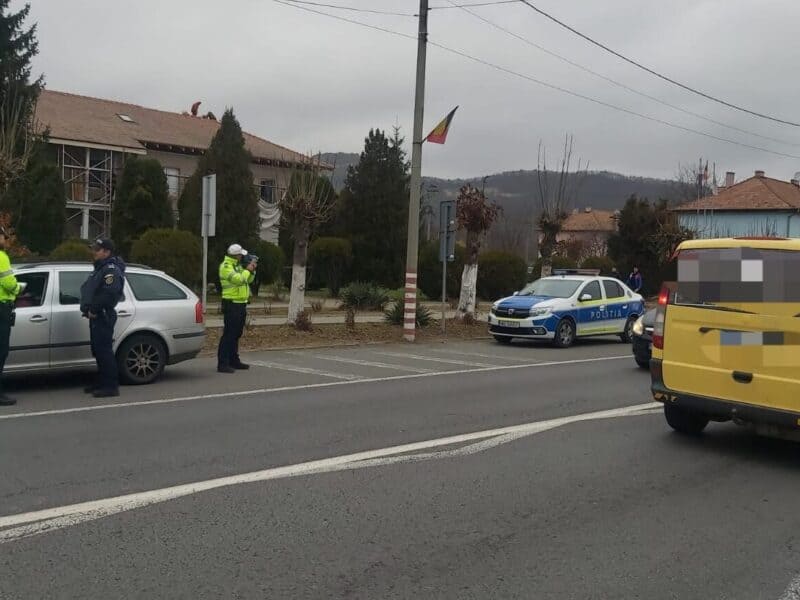razie pe dn14 la șeica mare: 14 șoferi sancționați cu suspendarea permisului