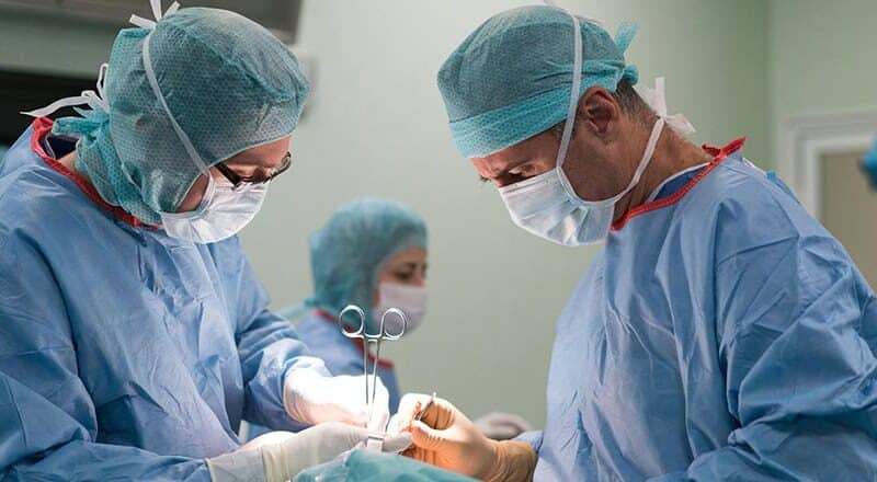 medicul a fost arestat pentru luare de mită în ziua de crăciun.