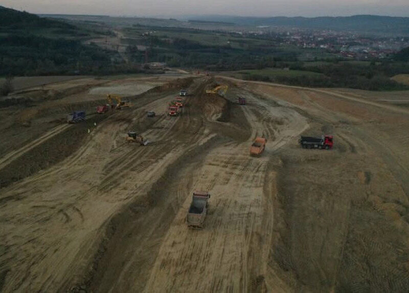 guvernul aprobă noi exproprieri pentru traseul autostrăzii dintre sibiu și pitești.