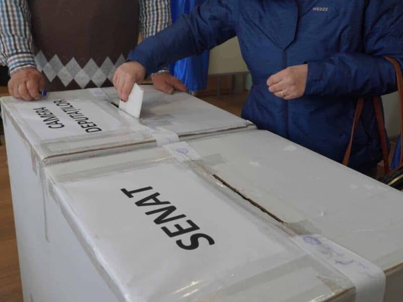 rezultatele finale ale exit poll-ului: usr ajunge pe locul 3, după psd și aur